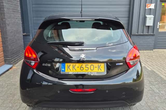 Peugeot 208 (2016) thumbnail 4