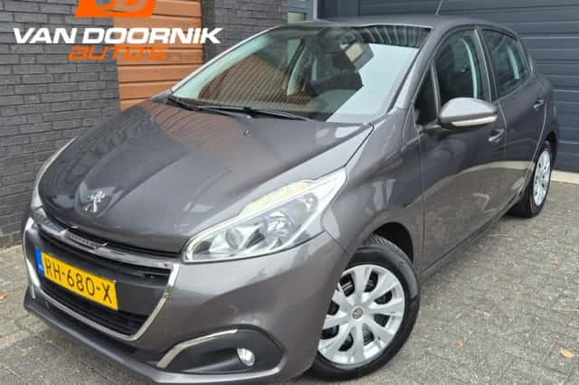 Peugeot 208 (2017) thumbnail 1