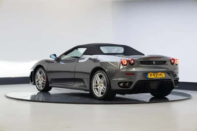 Ferrari F430 (2006) thumbnail 2