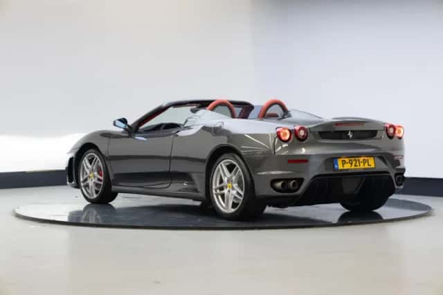Ferrari F430 (2006) thumbnail 4