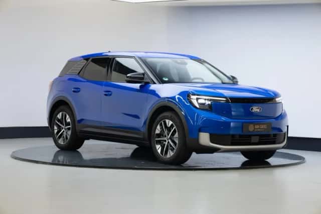 Ford Explorer (2025) thumbnail 1