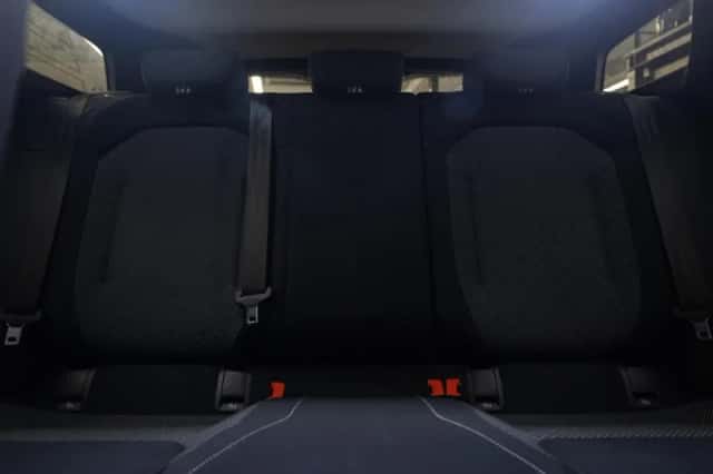Ford Explorer (2025) thumbnail 6