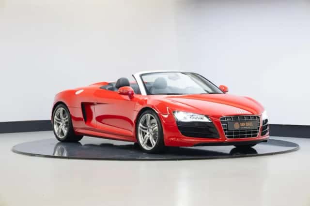 Audi R8 (2010) thumbnail 3