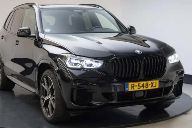 BMW X5 (2022) thumbnail 3