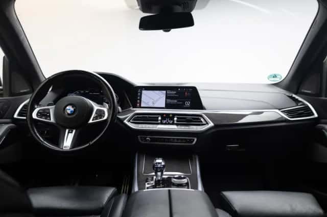 BMW X5 (2022) thumbnail 4