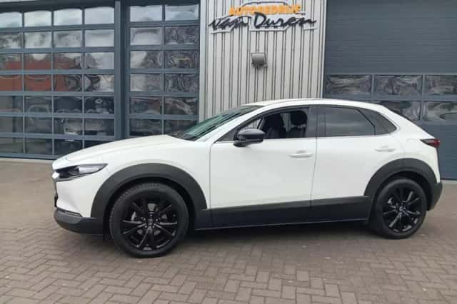 Mazda CX-30 (2024) thumbnail 4