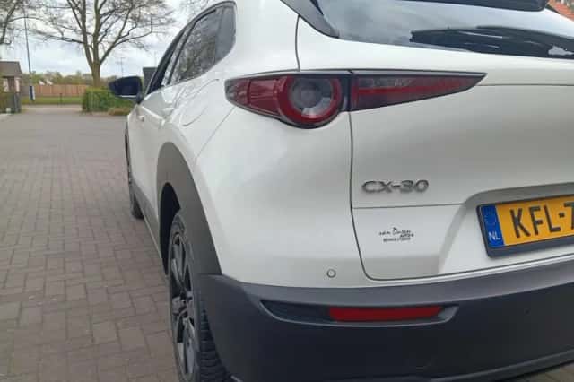 Mazda CX-30 (2024) thumbnail 5