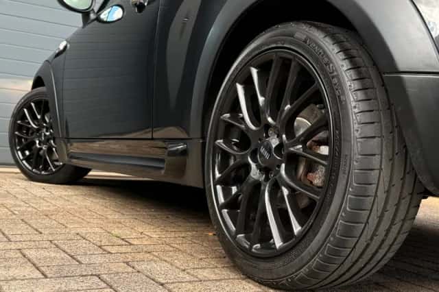 MINI Coupé (2012) thumbnail 6