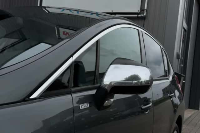 Peugeot 3008 (2013) thumbnail 4