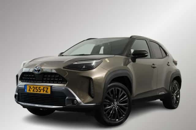 Toyota Yaris Cross (2024) thumbnail 1