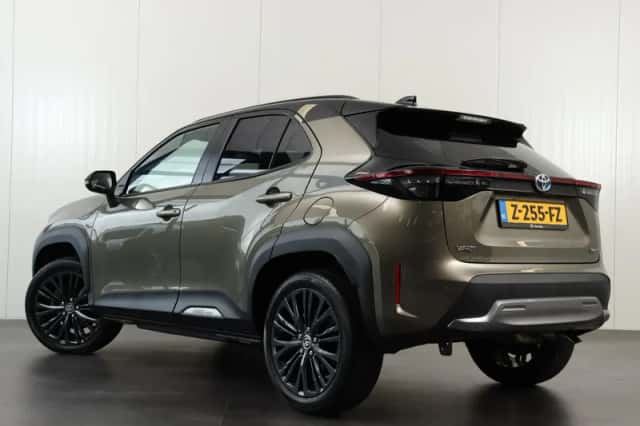 Toyota Yaris Cross (2024) thumbnail 6