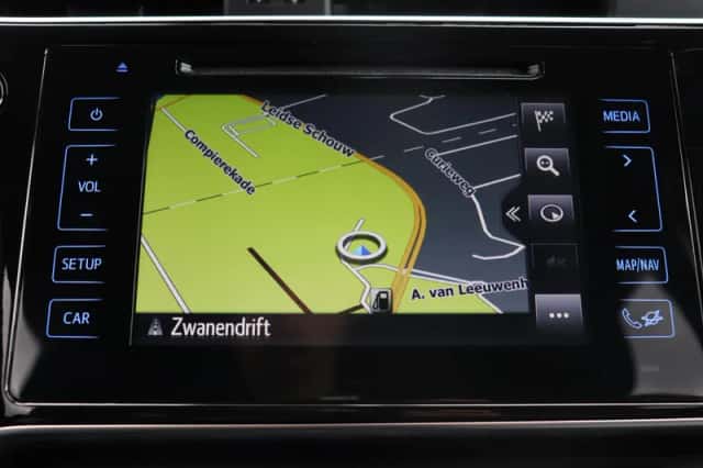 Toyota Auris (2018) thumbnail 6