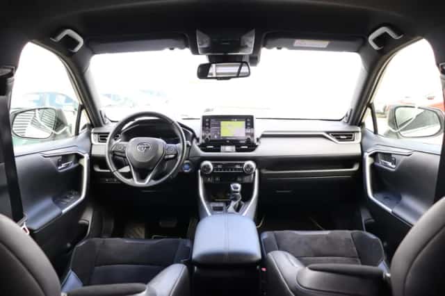 Toyota RAV4 (2019) thumbnail 3