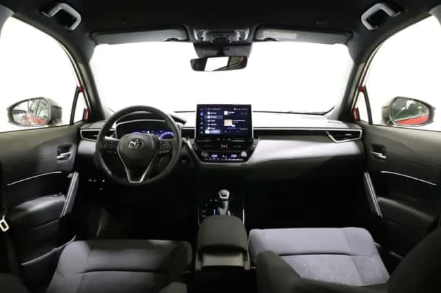 Toyota Corolla (2025) thumbnail 3