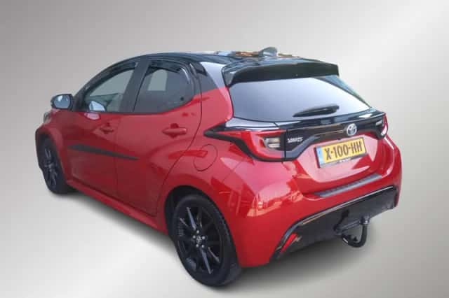 Toyota Yaris (2023) thumbnail 4