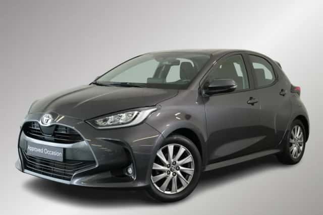 Toyota Yaris (2024) thumbnail 1