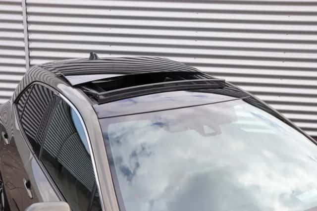Toyota Corolla (2019) thumbnail 5