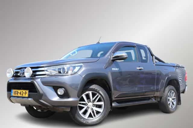 Toyota Hilux (2020) thumbnail 1
