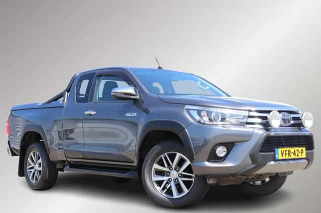 Toyota Hilux (2020) thumbnail 3