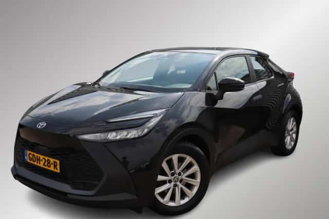 Toyota C-HR (2024) thumbnail 1