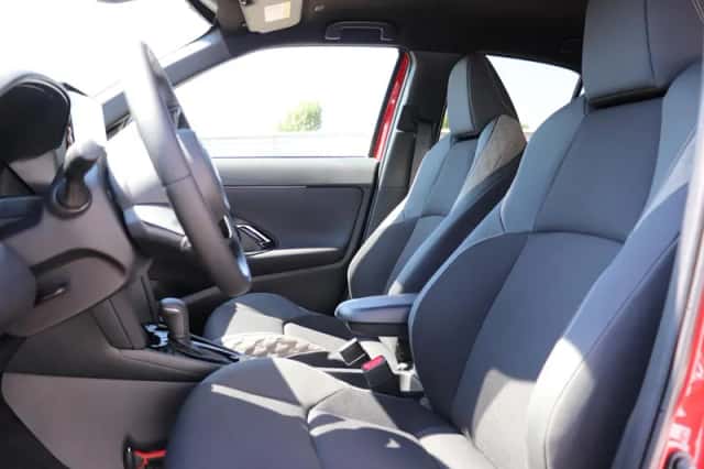 Toyota Yaris Cross (2026) thumbnail 5