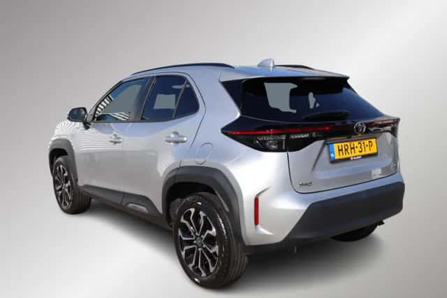 Toyota Yaris Cross (2025) thumbnail 6