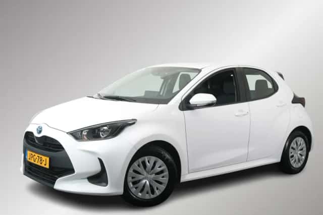 Toyota Yaris (2021) thumbnail 1
