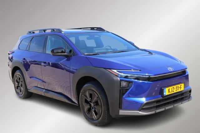 Toyota bZ4X (2026) thumbnail 5