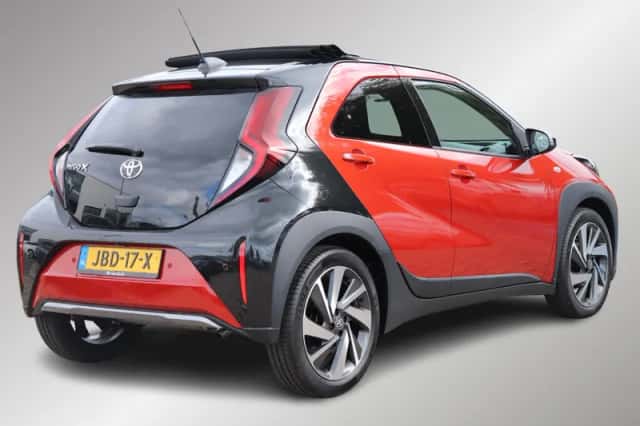 Toyota Aygo X (2025) thumbnail 2