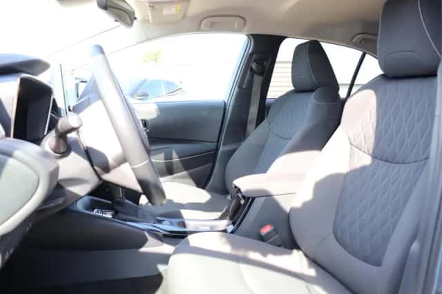 Toyota Corolla (2021) thumbnail 4