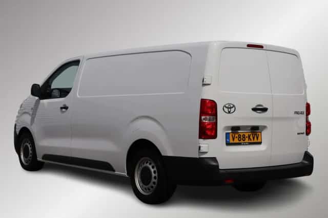 Toyota Proace (2025) thumbnail 5
