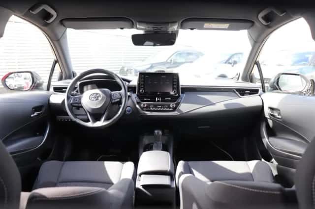 Toyota Corolla (2020) thumbnail 3
