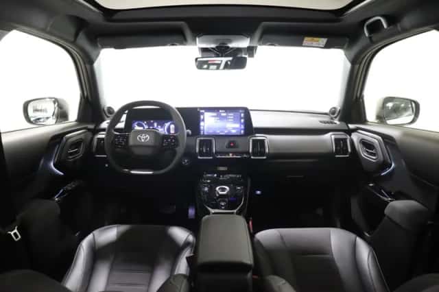 Toyota Urban Cruiser (2026) thumbnail 3
