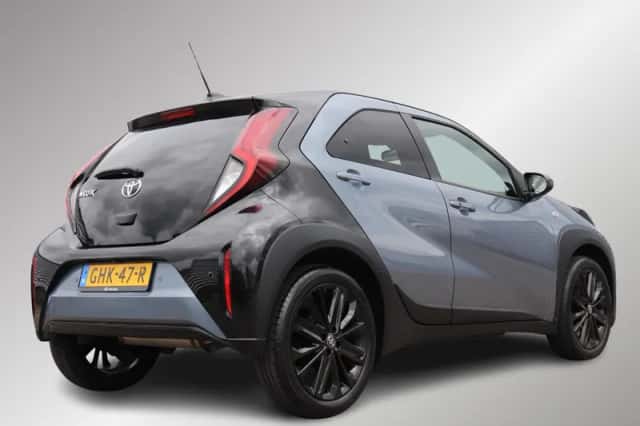 Toyota Aygo X (2024) thumbnail 2