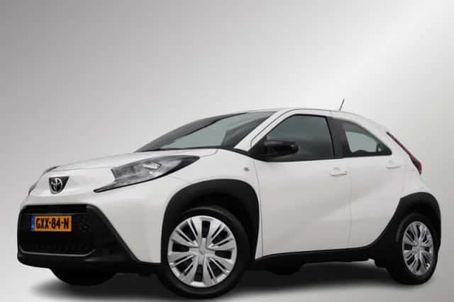 Toyota Aygo X (2024) thumbnail 1