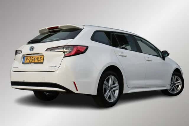 Toyota Corolla (2022) thumbnail 4