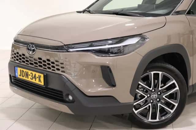 Toyota Corolla (2025) thumbnail 6