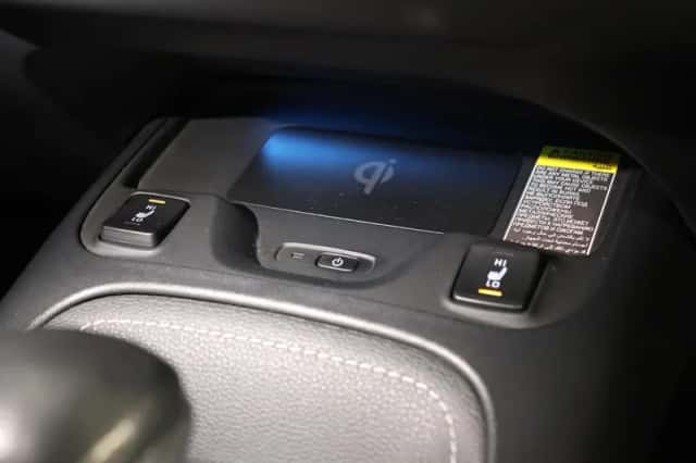 Toyota Corolla (2023) thumbnail 6