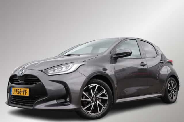 Toyota Yaris (2020) thumbnail 1