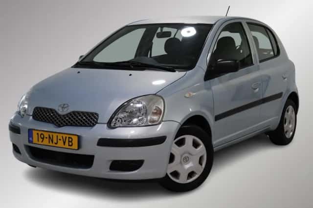 Toyota Yaris (2003) thumbnail 1