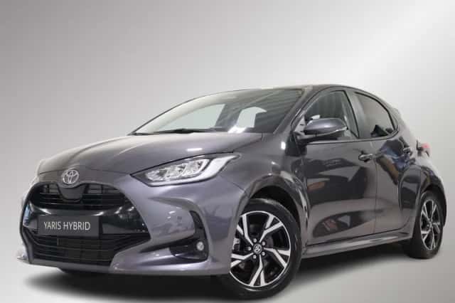 Toyota Yaris (2025) thumbnail 1