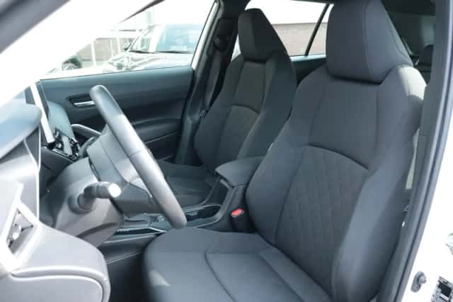 Toyota Corolla (2024) thumbnail 4