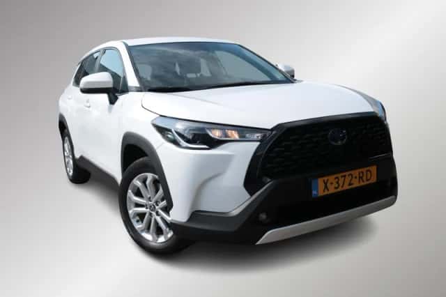 Toyota Corolla (2024) thumbnail 6