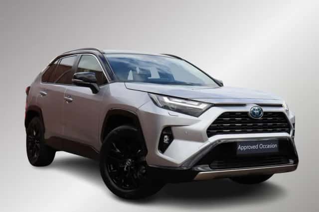 Toyota RAV4 (2025) thumbnail 2