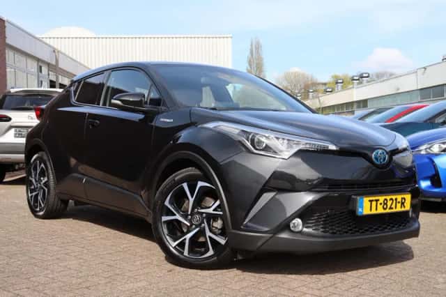 Toyota C-HR (2018) thumbnail 6