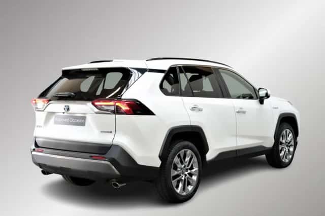 Toyota RAV4 (2020) thumbnail 2