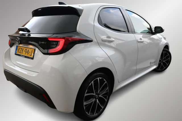 Toyota Yaris (2026) thumbnail 2