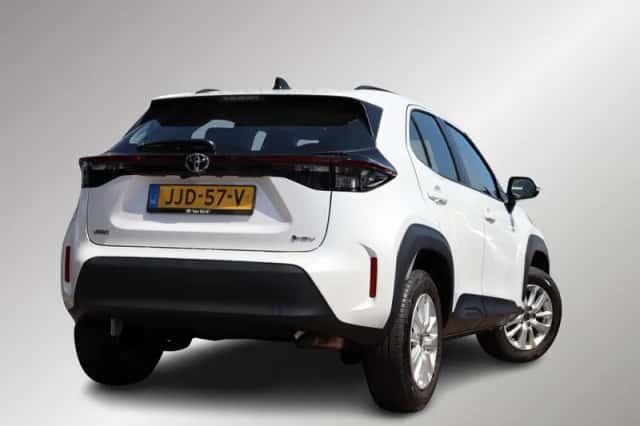 Toyota Yaris Cross (2025) thumbnail 2