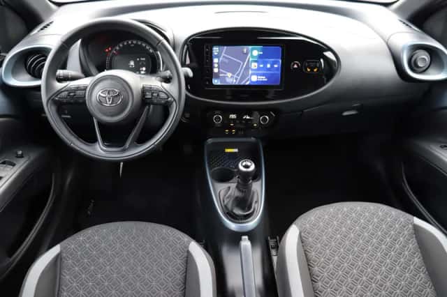 Toyota Aygo X (2024) thumbnail 3