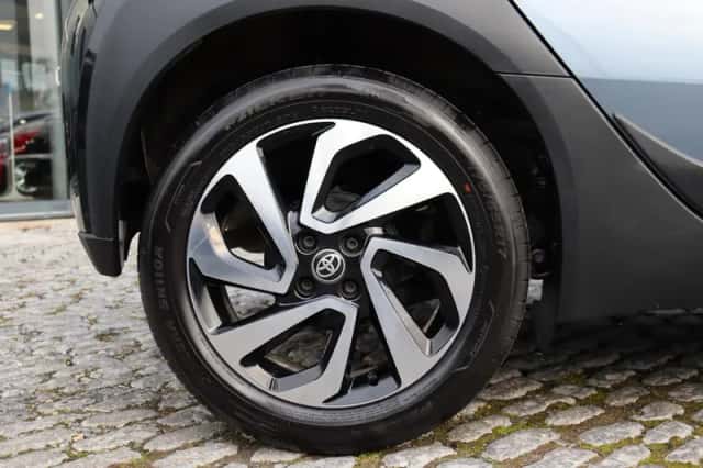 Toyota Aygo X (2024) thumbnail 4